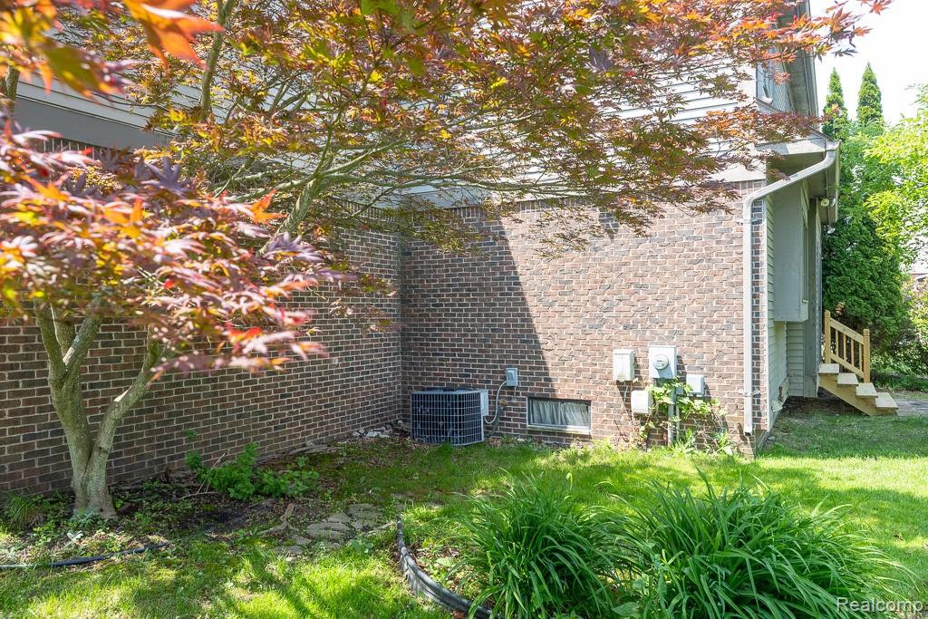 46692 INVERNESS Road, Canton, MI 48188 — Photo 20