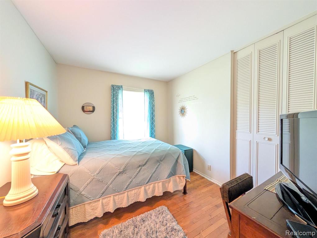 5097 Berneda Drive, Flint, MI 48506 — Photo 10