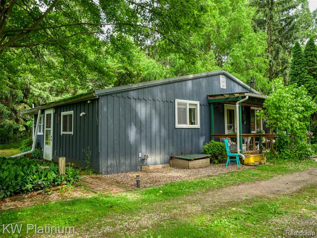6636 Broadbridge Road, Cottrellville, MI — Photo 5