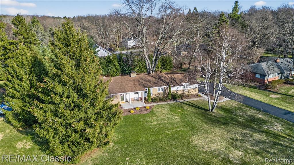 4731 Pickering Road, Bloomfield Hills, MI 48301 — Photo 57