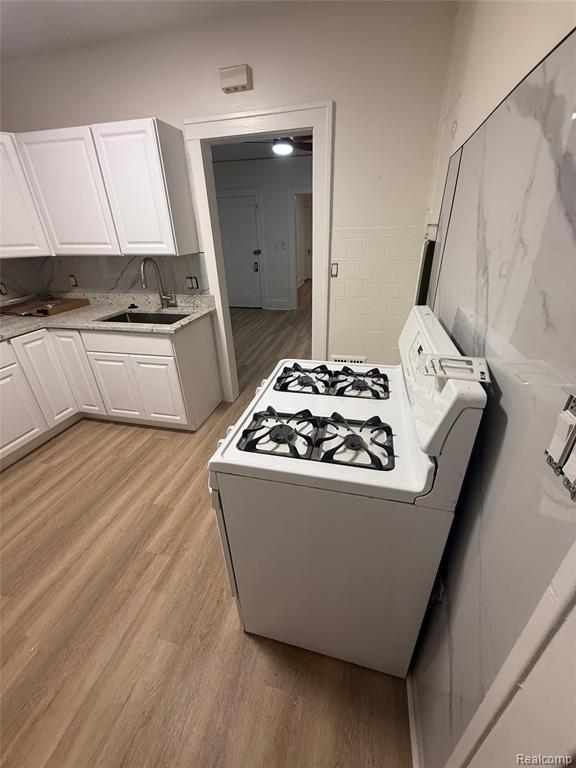 6819 Middlepointe Street, Dearborn, MI 48126 — Photo 13