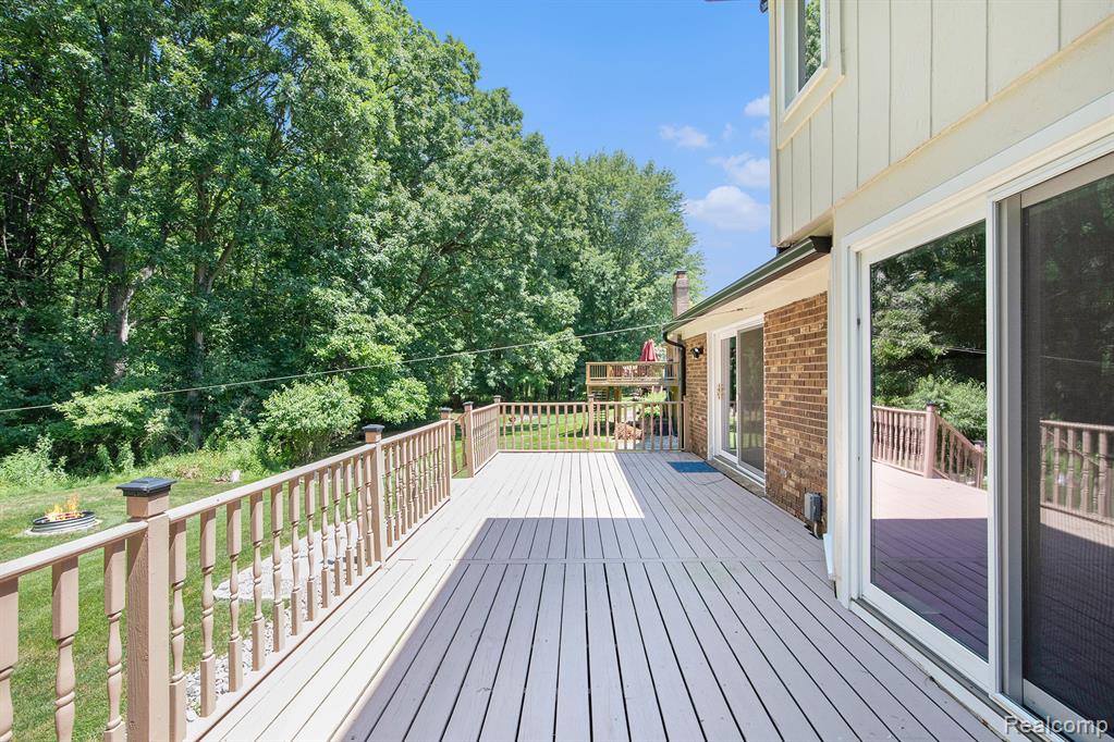 6644 Deer Ridge Drive, Clarkston, MI 48348 — Photo 36