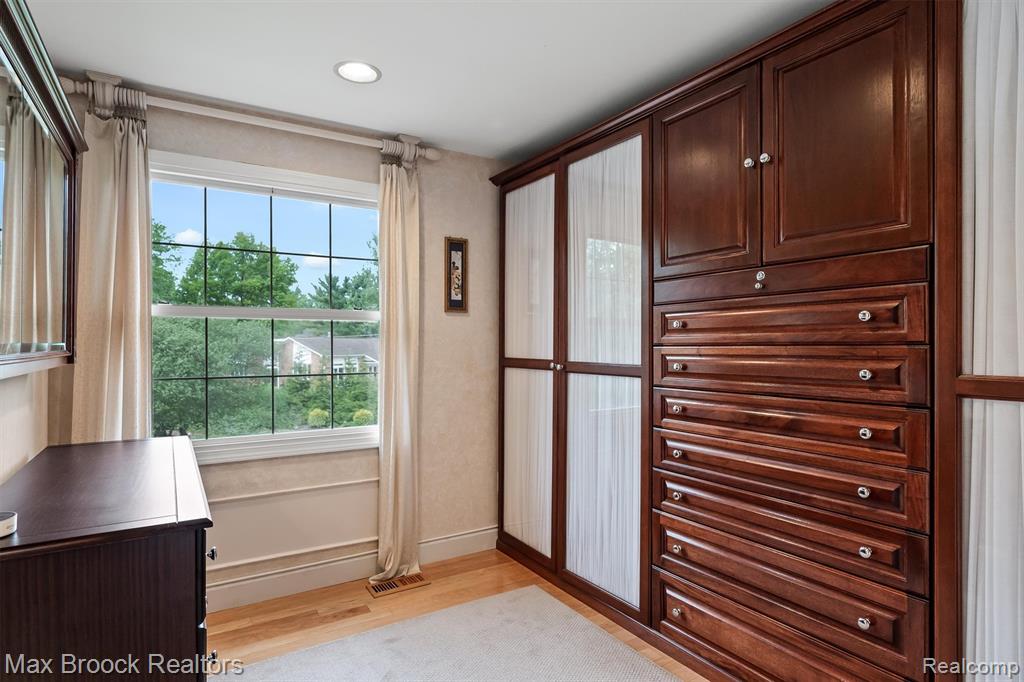 6280 Dakota Circle, Bloomfield Hills, MI 48301 — Photo 19