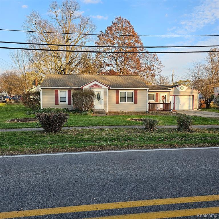 205 N Elm Road, Webberville, MI 48892 — Photo 34