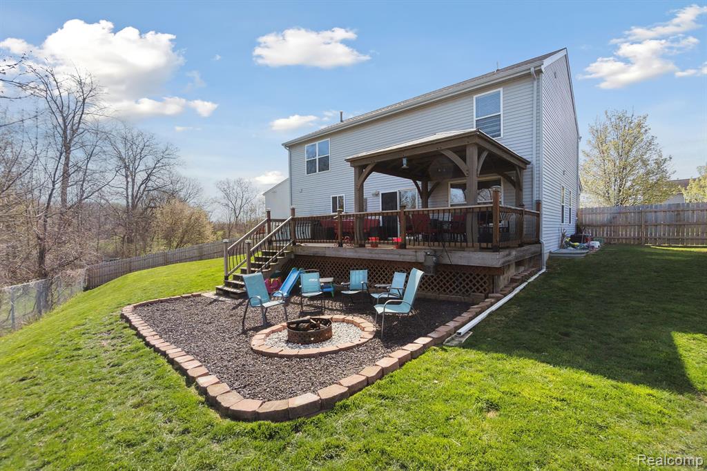 507 TANIA Trail, Linden, MI 48451 — Photo 42
