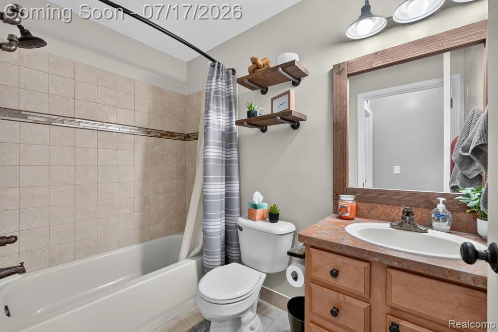 51844 Adler Park Drive E, New Baltimore, MI — Photo 28