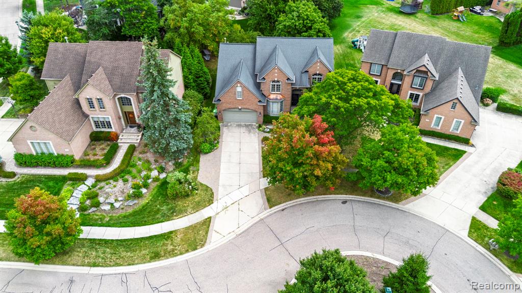 620 Appoline Court, Rochester, MI 48307 — Photo 3