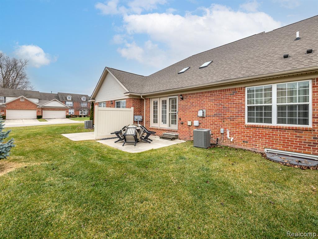 13419 Shire Lane, Southgate, MI 48195 — Photo 28