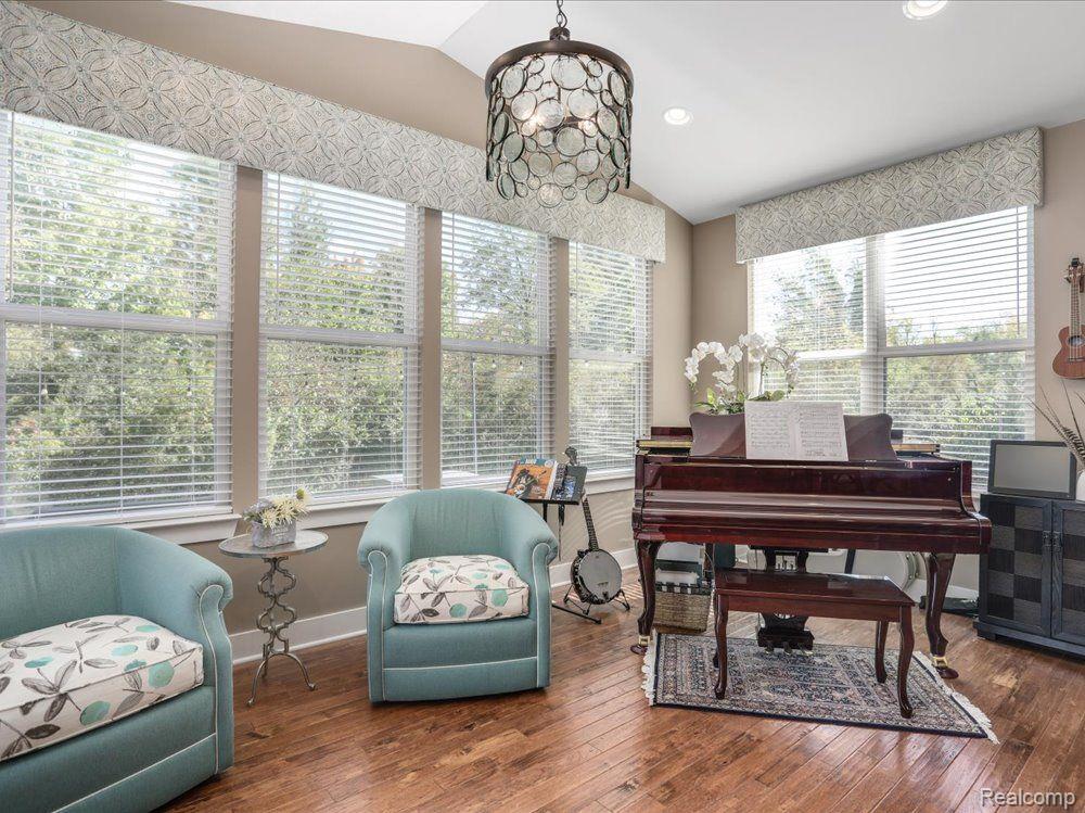 50565 Mayfield East Court, Canton, MI 48187 — Photo 24