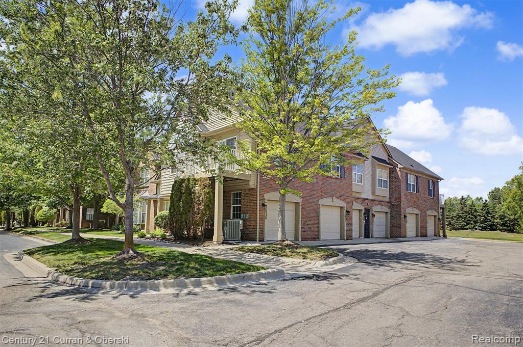 47616 Pembroke Drive, Canton, MI 48188 — Photo 31