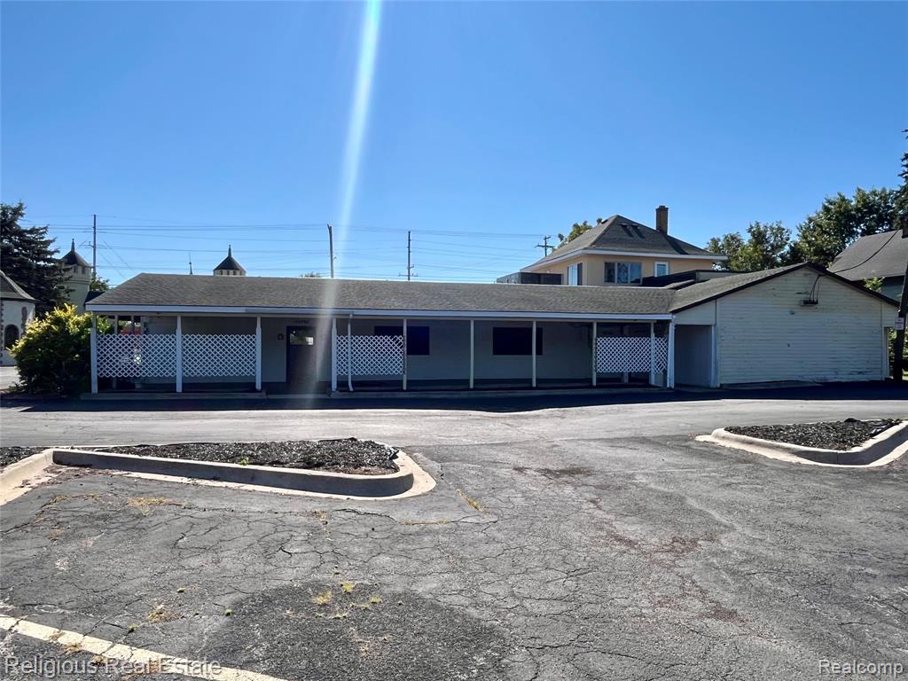 43785 N Gratiot Avenue, Clinton Twp, MI 48036 — Photo 16
