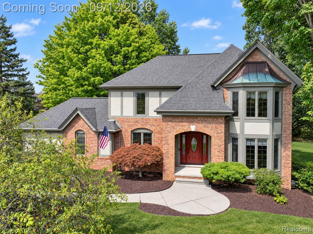 39202 Point Court, Farmington Hills, MI 48331