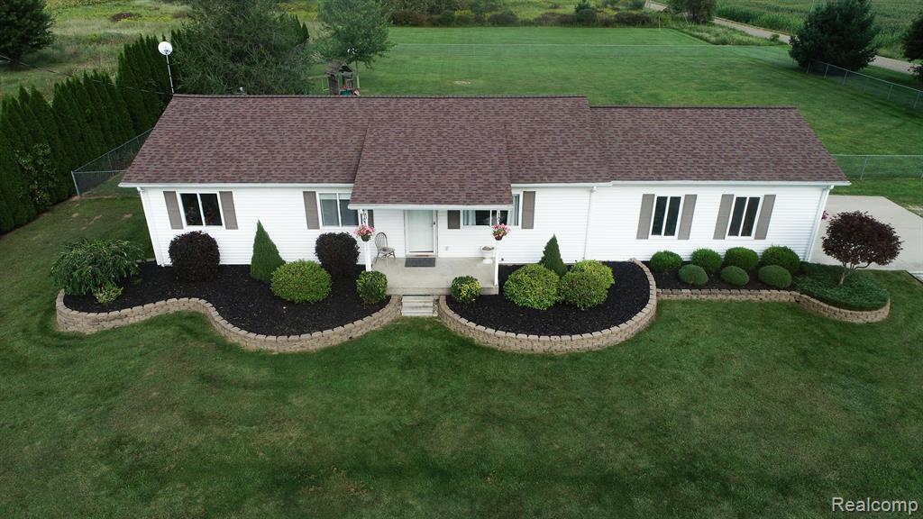 1017 Squaw Creek Road, Fostoria, MI 48435 — Photo 7