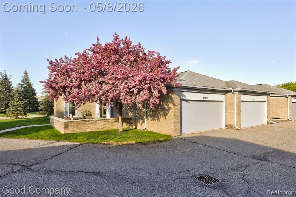 48390 Seawind Court, Utica, MI 48315 — Photo 39