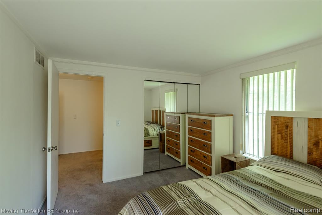 6908 W New Providence Way W, Canton, MI 48187 — Photo 16