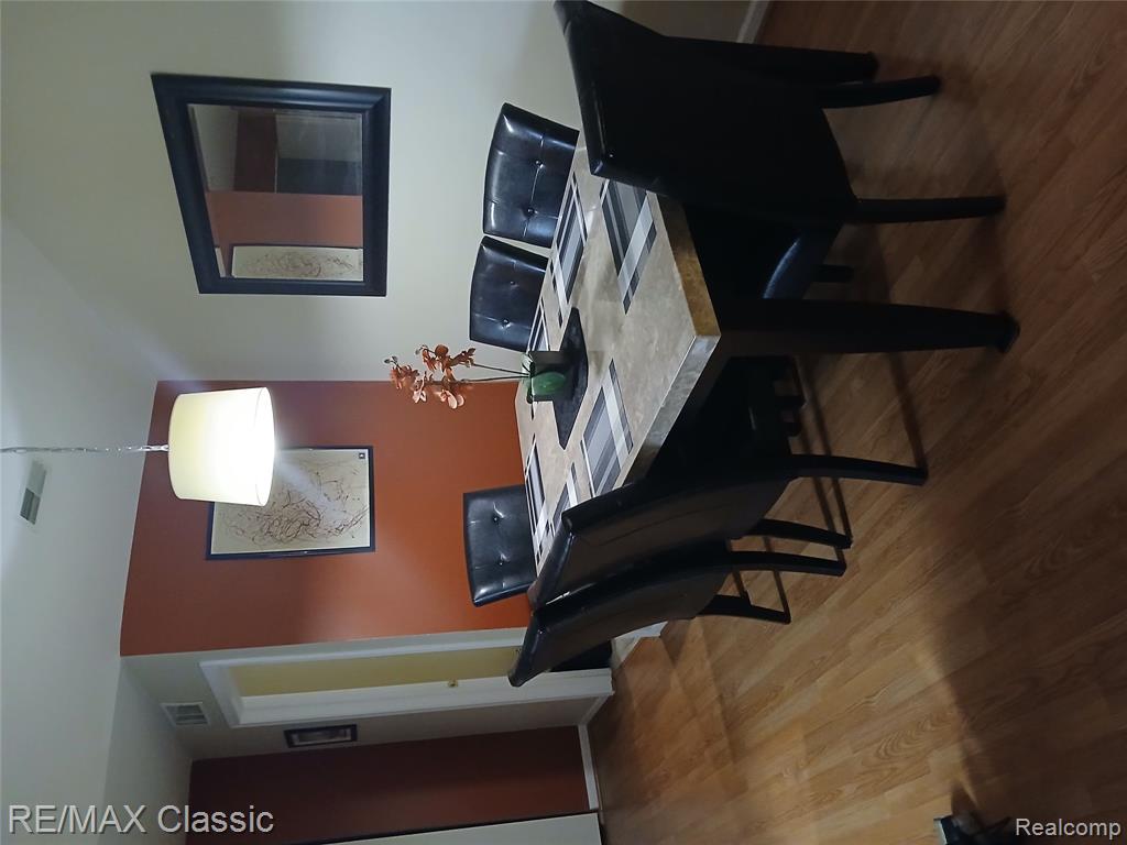 806 Brandon Avenue, Pontiac, MI 48340 — Photo 8