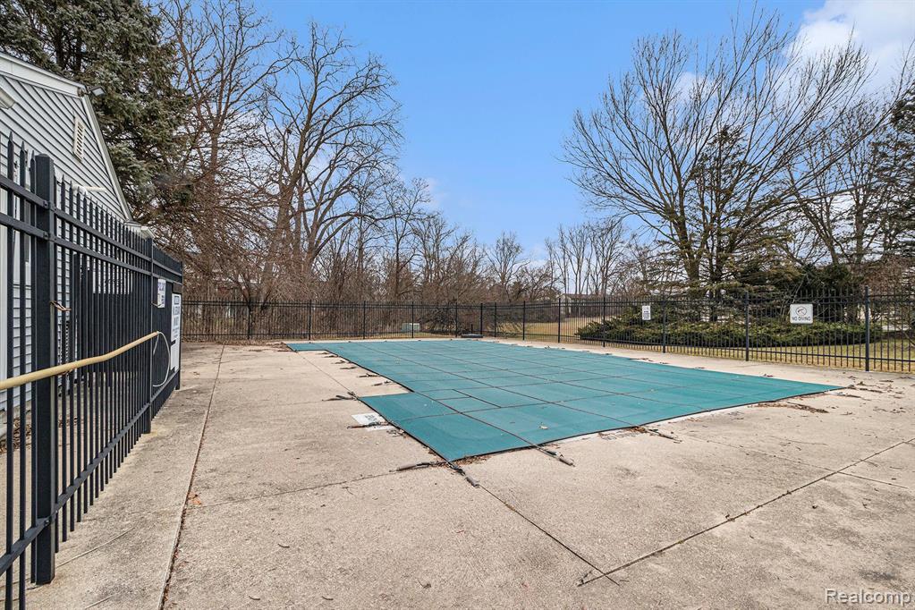 38147 SHERWOOD Street, Westland, MI — Photo 16