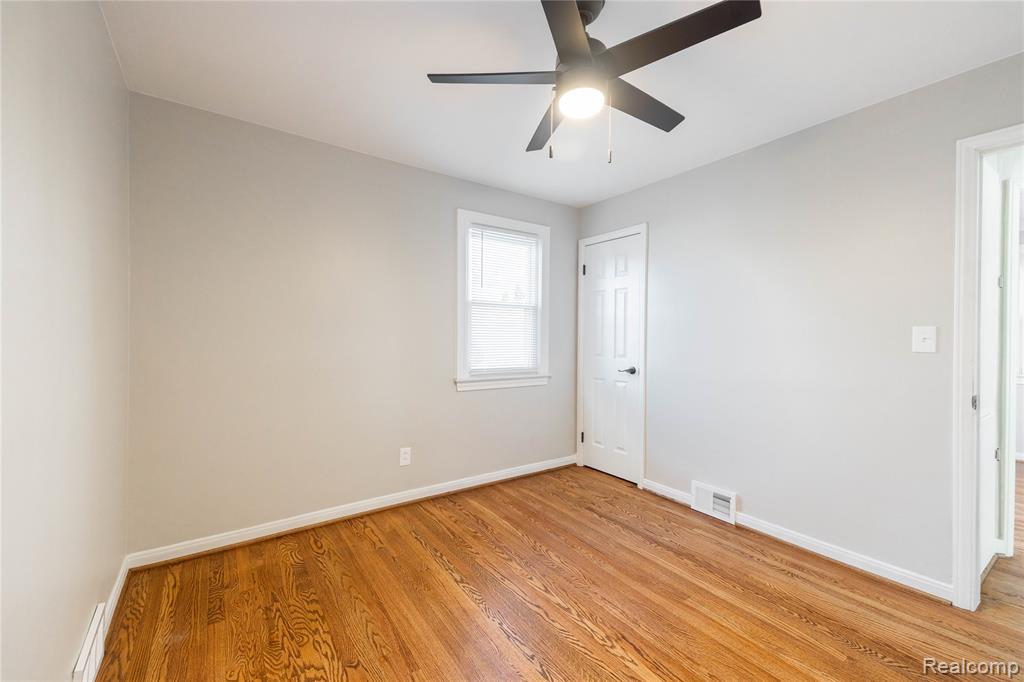 9255 Hubert Avenue, Allen Park, MI 48101 — Photo 14