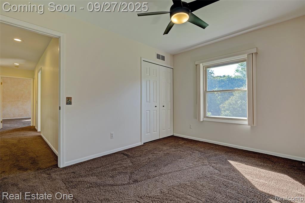 90 Crescent Hill Drive, Ortonville, MI 48462 — Photo 32