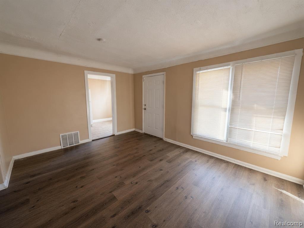 14248 Stansbury Street - Photo 5