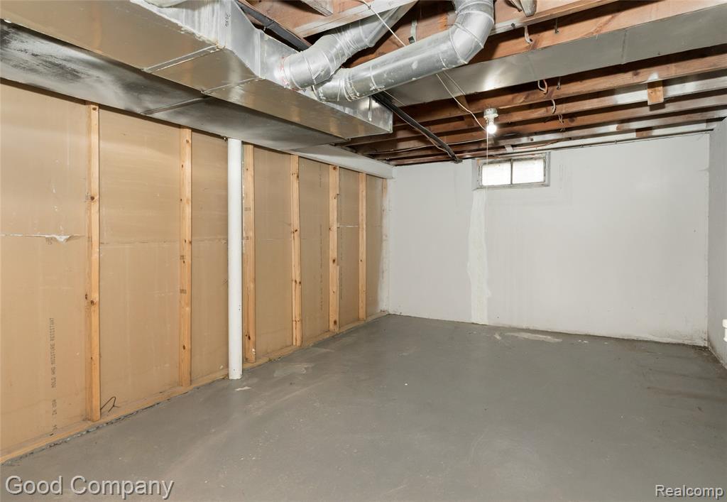 20747 Caledonia Avenue, Hazel Park, MI 48030 — Photo 22