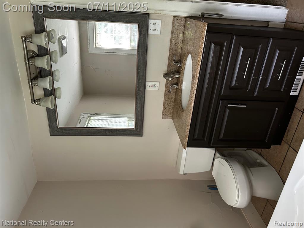5310 Wakefield Road, Grand Blanc, MI 48439 — Photo 11