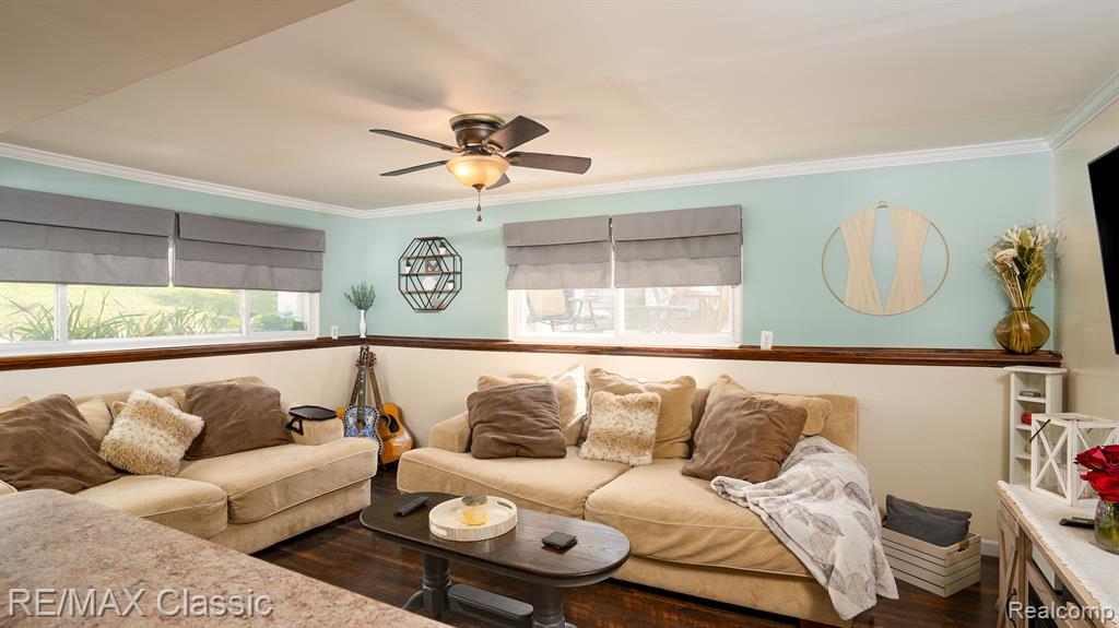 876 Panorama Court, Milford, MI 48381 — Photo 6
