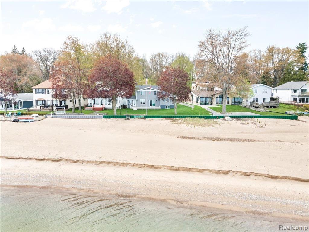5444 LAKESHORE Road, Fort Gratiot, MI 48059 — Photo 34
