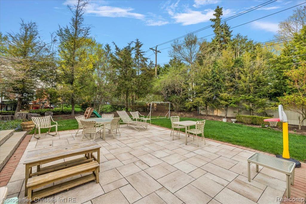765 S Glenhurst Drive, Birmingham, MI 48009 — Photo 57