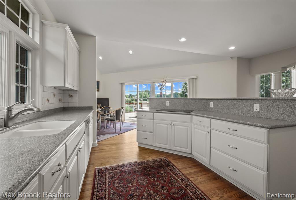 519 Hawksmoore Drive, Clarkston, MI 48348 — Photo 13