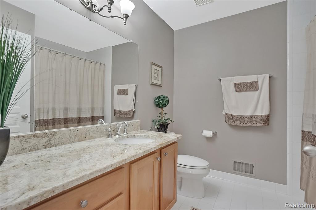 6062 FAIRBORN Drive, Canton, MI 48187 — Photo 31