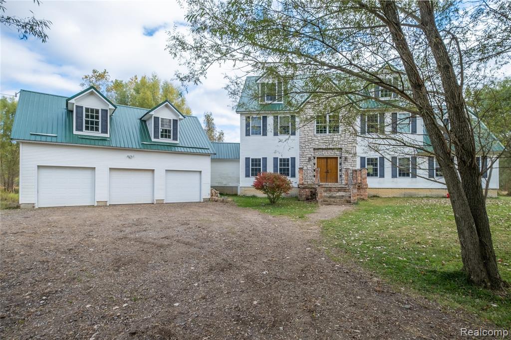 6802 Booth Road, North Branch, MI 48461 — Photo 5