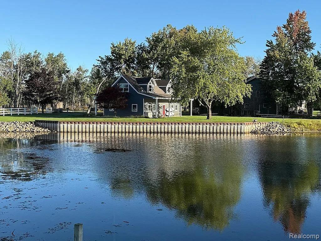 3219 Midway Drive, Onekama, MI 49675 — Photo 6