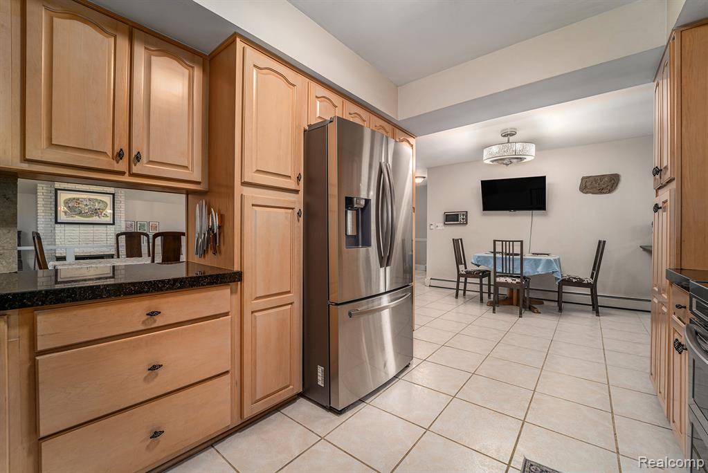 4729 Curtis Lane, Clarkston, MI — Photo 14