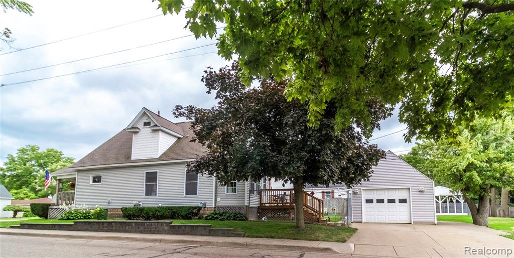 847 N Main Street, Lapeer, MI 48446 — Photo 39