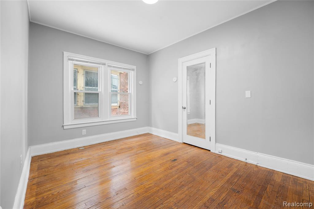 681 Clairmount Street, Detroit, MI 48202 — Photo 12