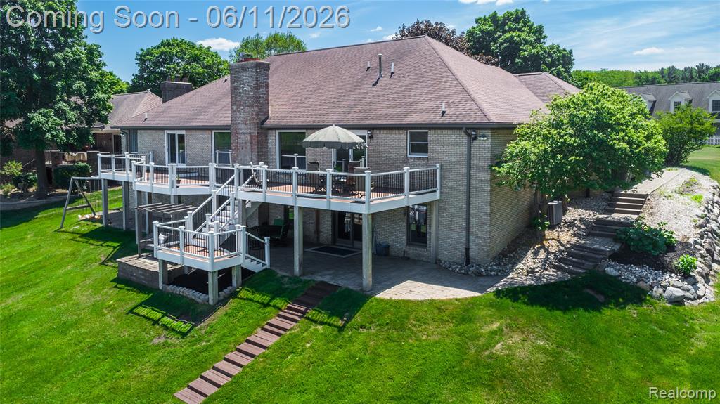 1154 Lake Valley Drive, Fenton, MI 48430 — Photo 19
