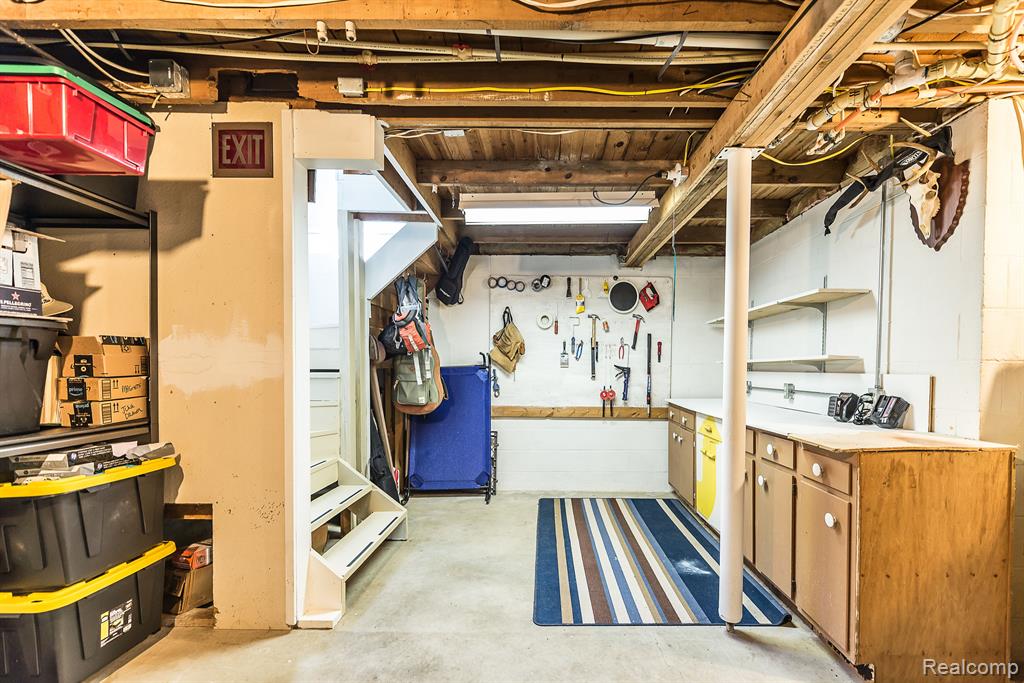 7695 HURON RIVER Drive S, Dexter, MI 48130 — Photo 42