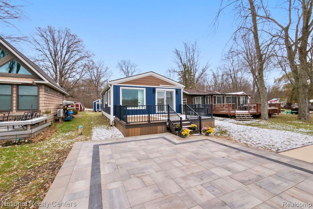 12123 Kirby Lane, South Lyon, MI 48178 — Photo 9