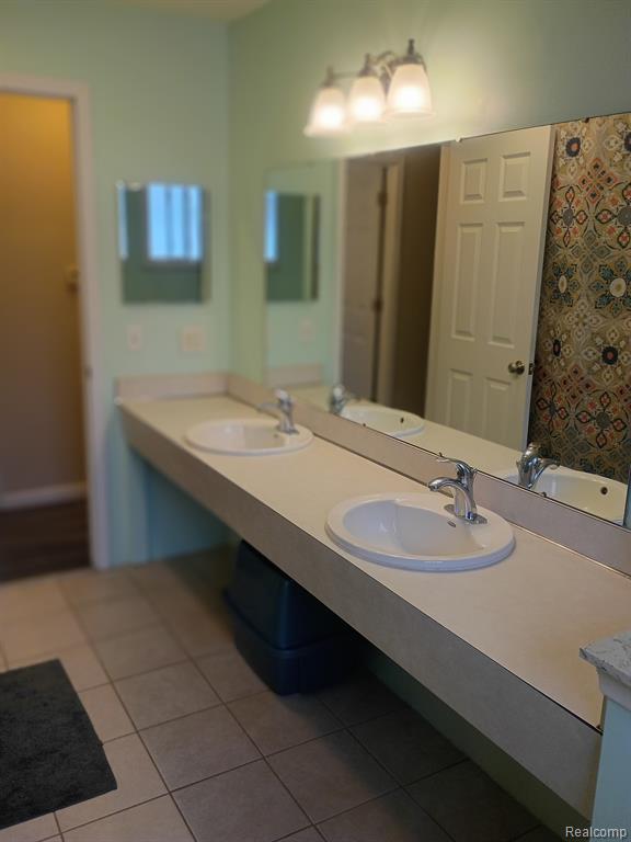 117 E Fauble Street, Durand, MI 48429 — Photo 20