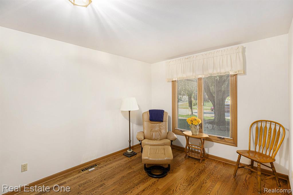 5208 Crowfoot Drive, Troy, MI 48085 — Photo 15