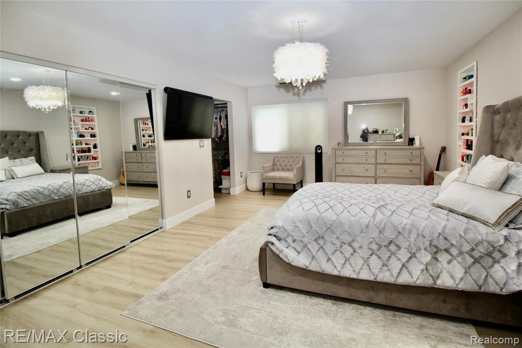 42160 Woodward Avenue, Bloomfield Hills, MI 48304 — Photo 17