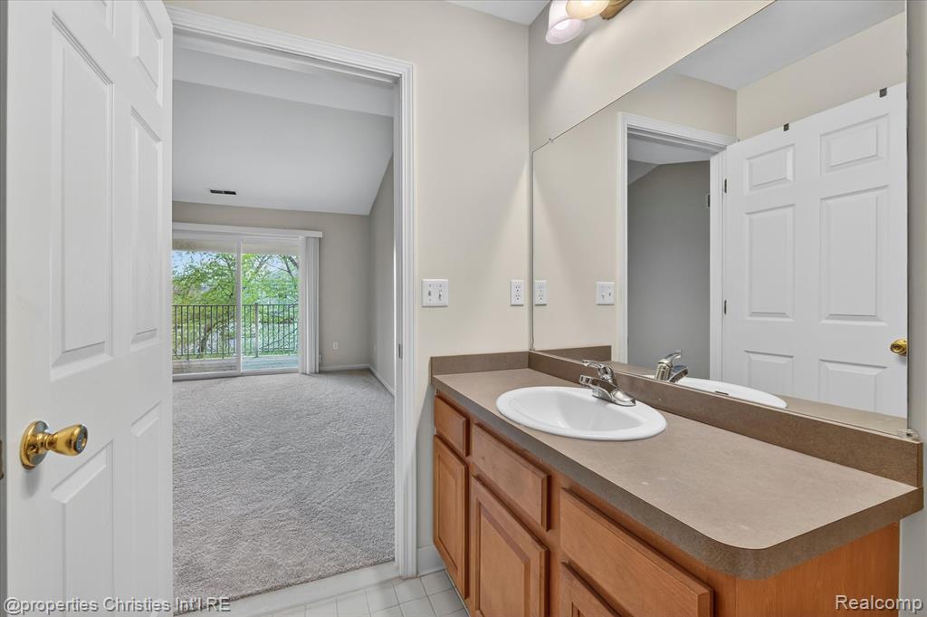 16773 Carriage Way, Northville, MI 48168 — Photo 33
