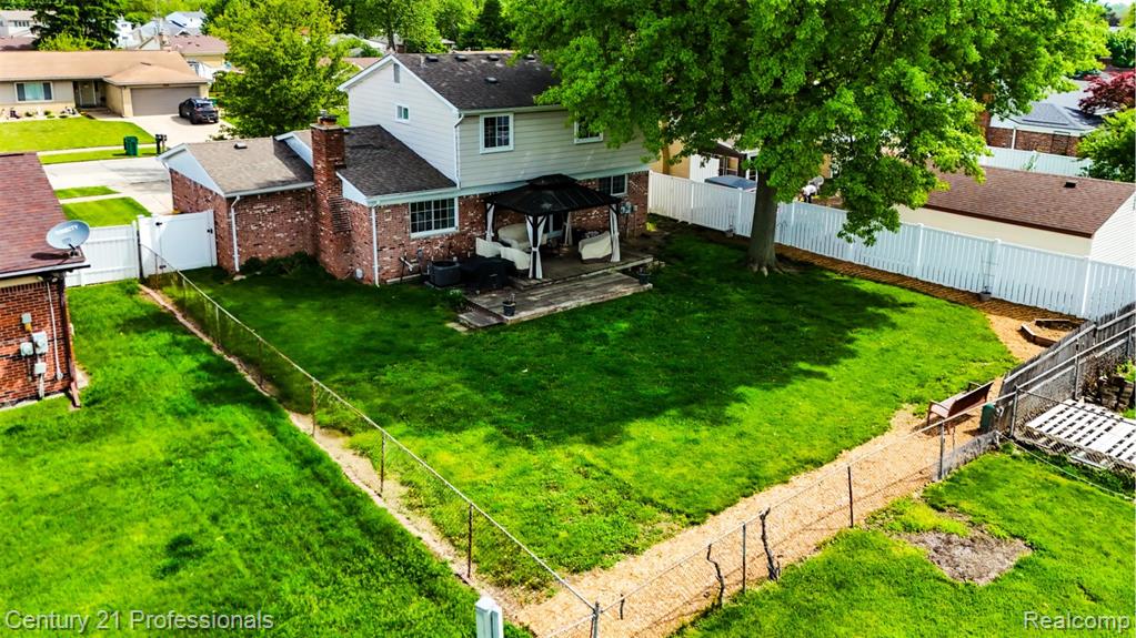 20463 Law Avenue, Brownstown, MI 48183 — Photo 67