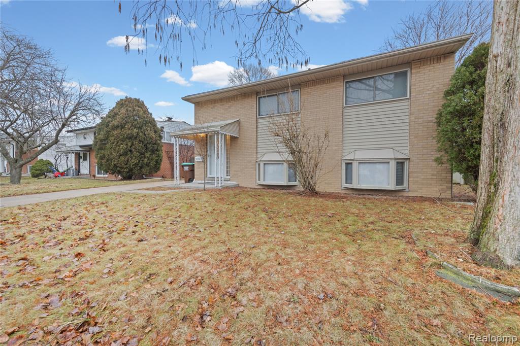 31733 E Ditner Drive, Rockwood, MI — Photo 3