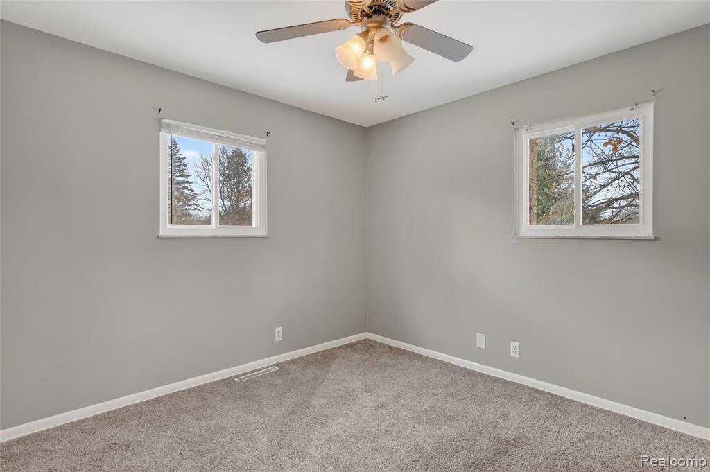 4199 Sheraton Drive, Flint, MI 48532 — Photo 25