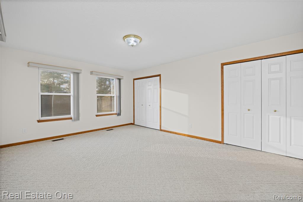4438 Great Oaks Drive, Grand Blanc, MI 48439 — Photo 33