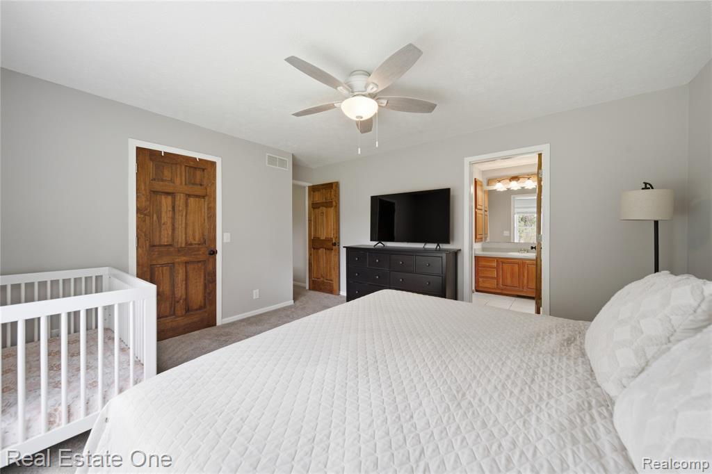 3351 N M 52, Stockbridge, MI 49285 — Photo 11