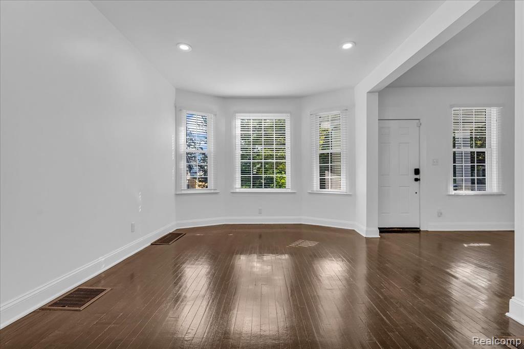2543 Beals Street, Detroit, MI 48214 — Photo 5