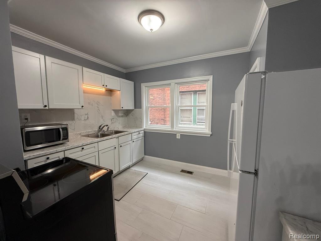 3273 Cortland Street, Detroit, MI 48206 — Photo 6